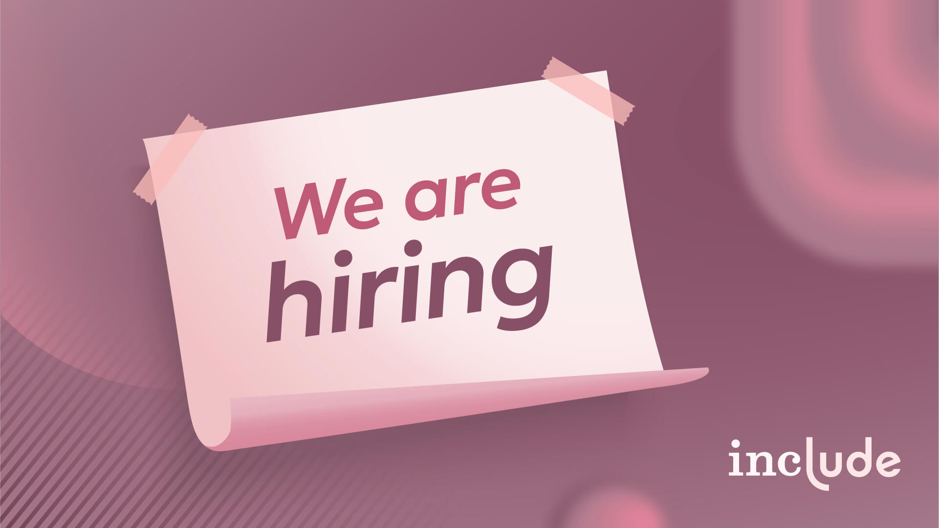 post it σε μοβ φόντο που γράφει: we are hiring για θέση junior Marketing and Communication Coordinator